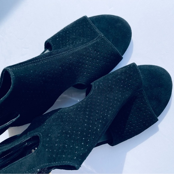 Vaneli Black Strappy Block Heels - Picture 3 of 9